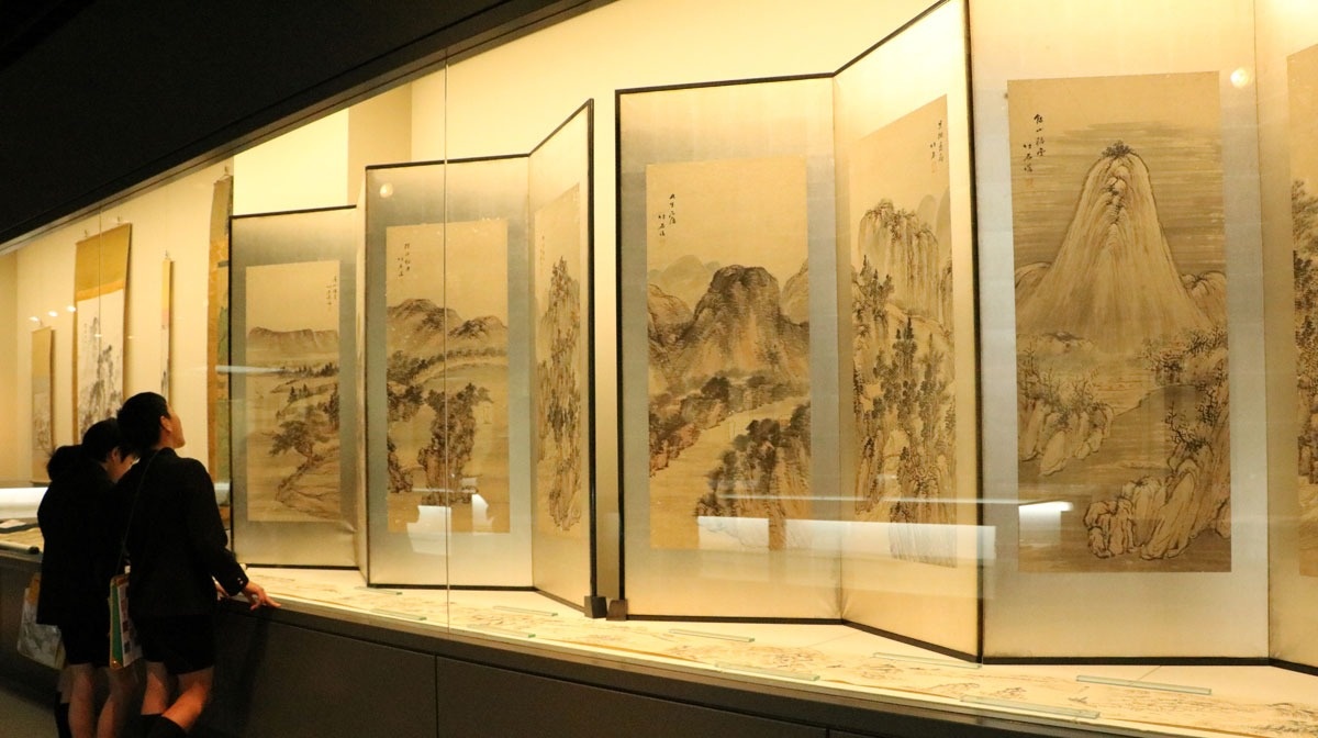 先人が描く 山水の美 高松市歴史資料館で展示会 来月15日まで ニュース Cool Kagawa 四国新聞社が提供する香川の観光情報サイト