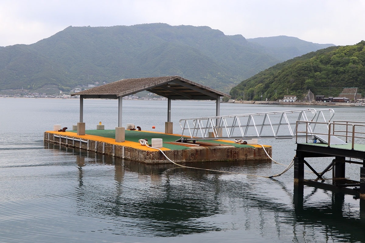 二十四の瞳映画村前に浮桟橋 小豆島 町内漁港から移設 海の観光に一役 ニュース Cool Kagawa 四国新聞社が提供する香川の観光情報サイト