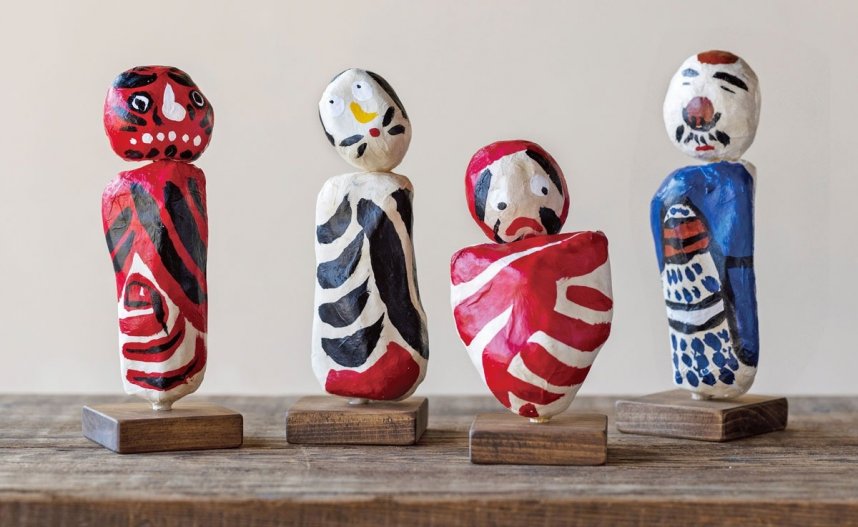香川県の伝統工芸士らが復刻した４種類の「おとぼけ人形」