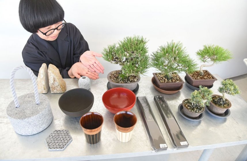 屋島山上交流拠点施設が販売している特産品＝香川県高松市屋島東町