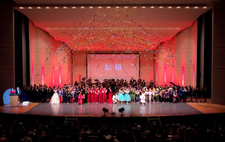舞台芸術の紅白対抗戦を行った昨年の主催公演