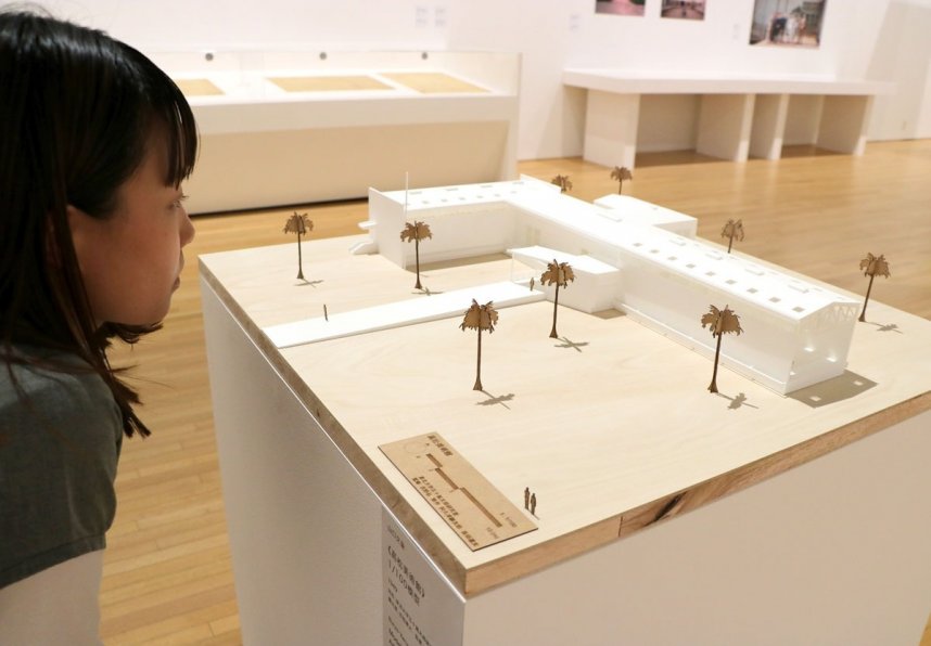 高松美術館を再現した模型＝香川県丸亀市浜町、市猪熊弦一郎現代美術館