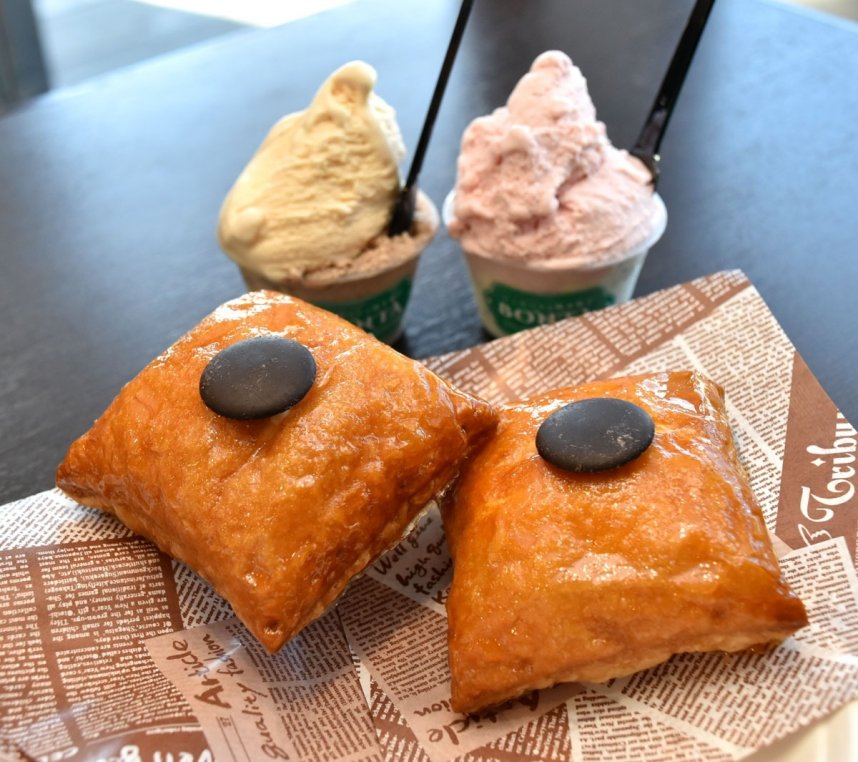 30minutes クリームパイ（手前）とジェラート