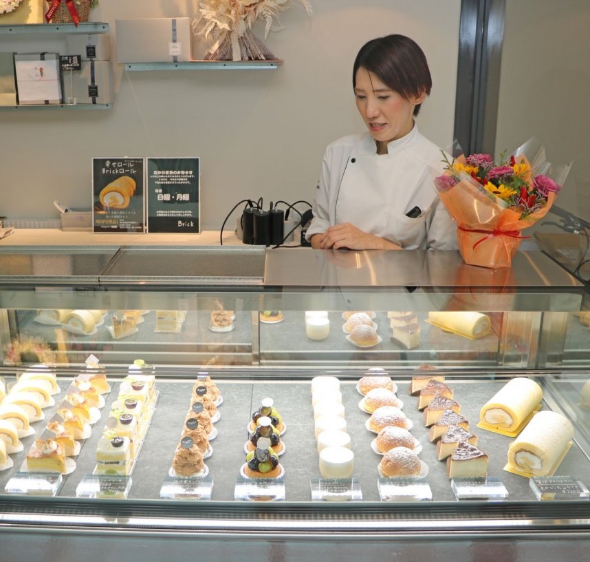 Ｂｒｉｃｋ店内