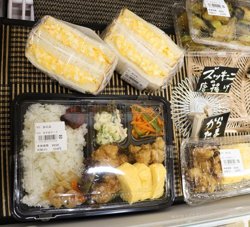 弁当や総菜は材料にこだわった手作りで人気