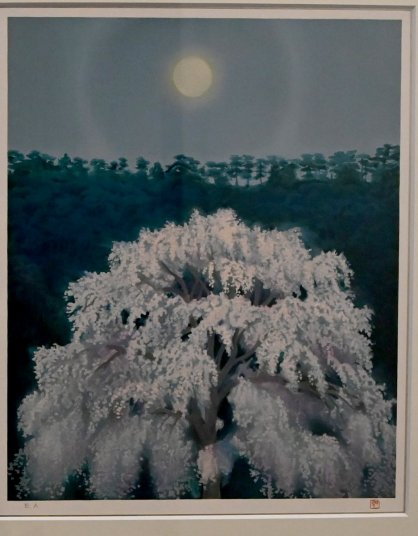 春の夜を描いた「花明り」（リトグラフ）